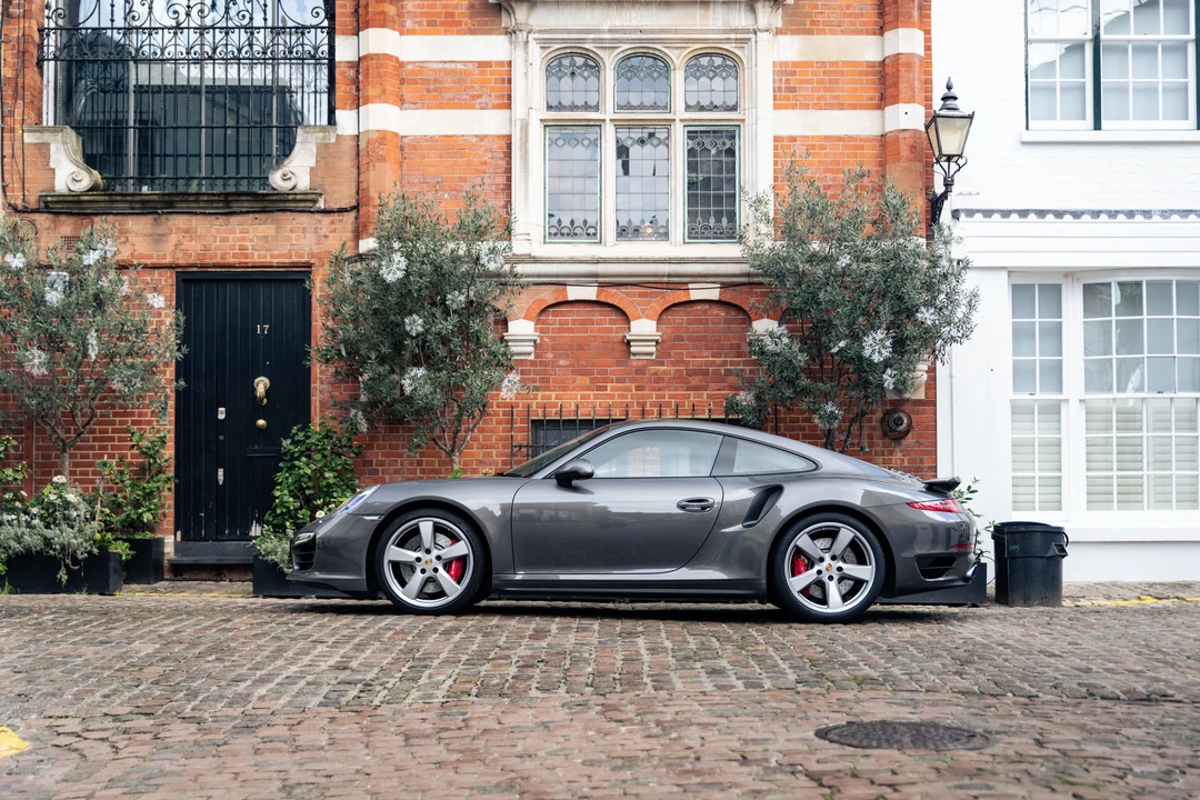 2015 Porsche 991 Turbo - Image 5 of 31