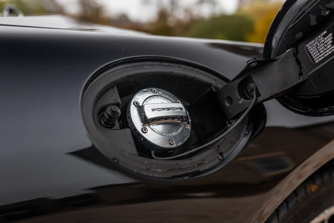 2015 Porsche 991 Turbo - Image 12 of 31