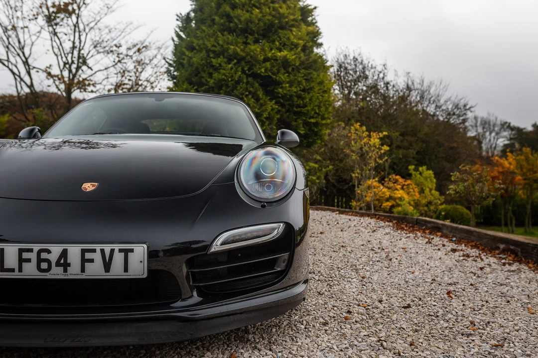 2015 Porsche 991 Turbo - Image 18 of 31