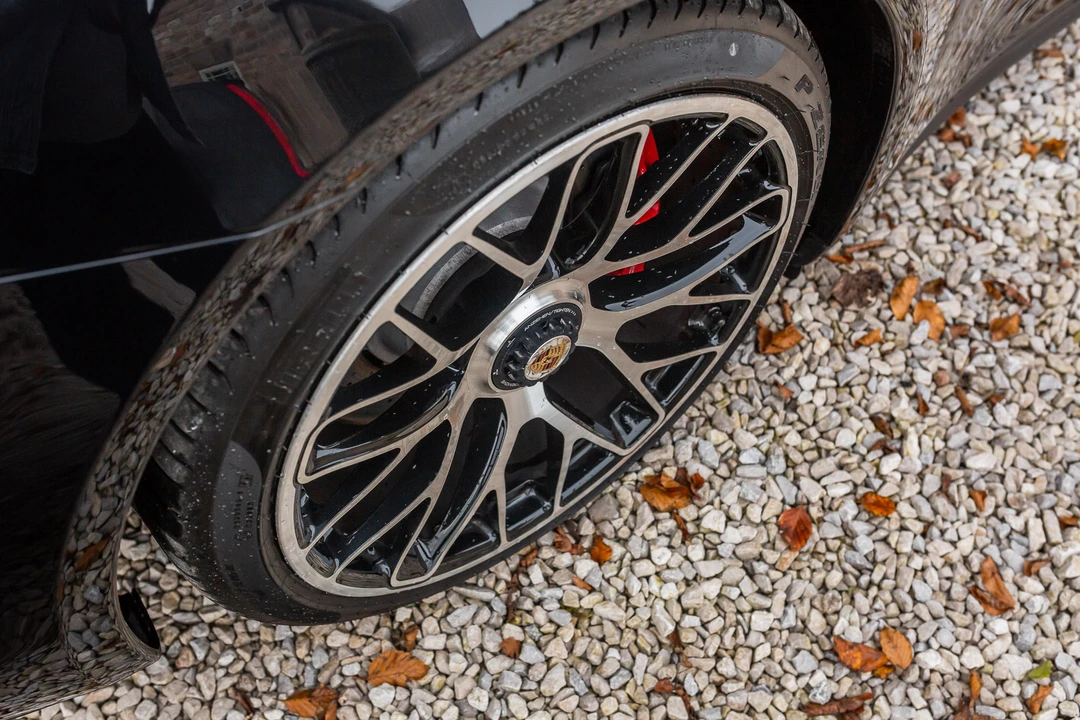 2015 Porsche 991 Turbo - Image 25 of 31