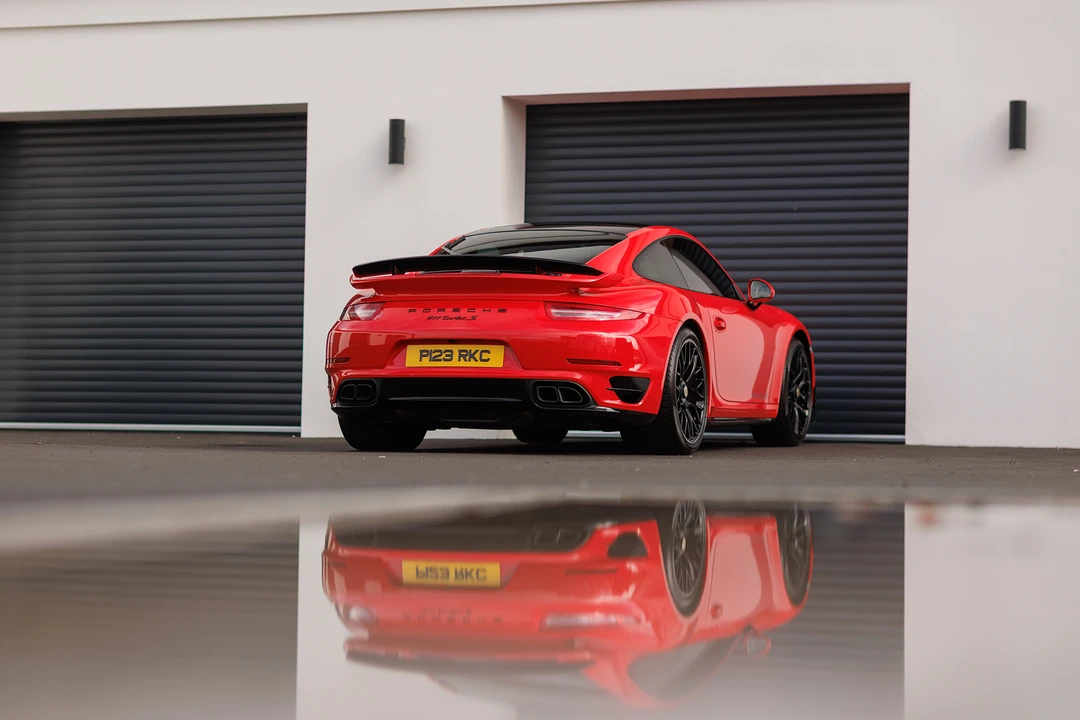 2015 Porsche 991 Turbo S - Image 16 of 31