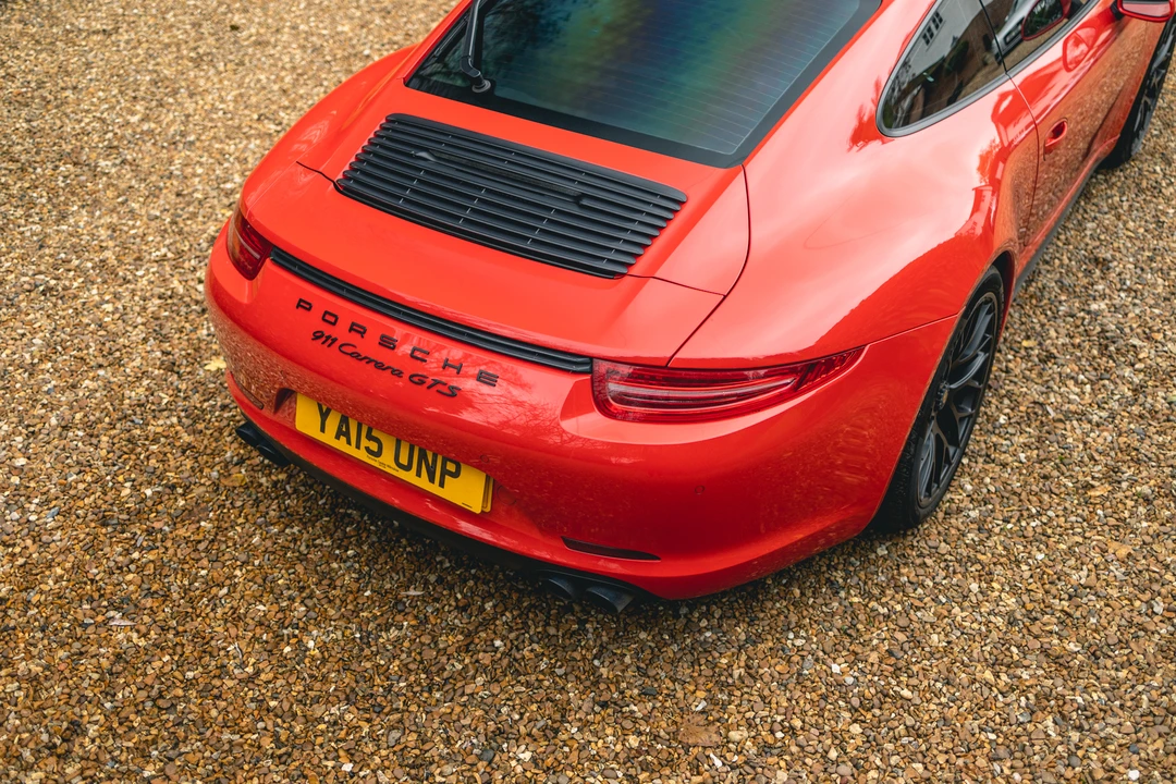 2015 Porsche 991 Carrera GTS - Image 18 of 31