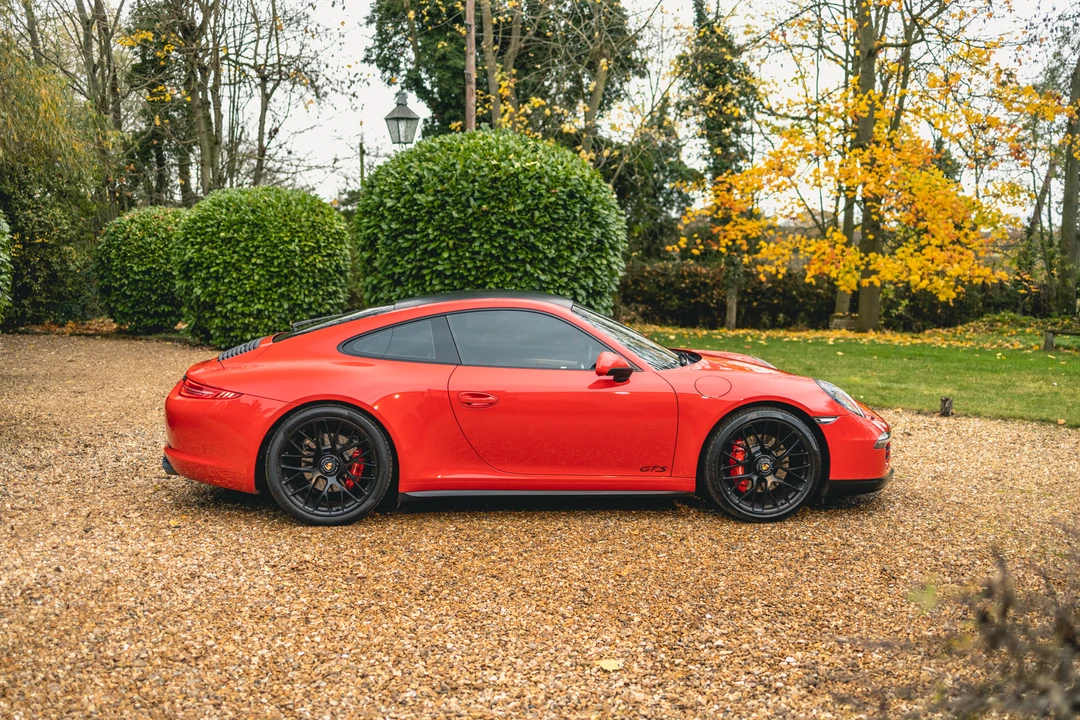 2015 Porsche 991 Carrera GTS - Image 25 of 31