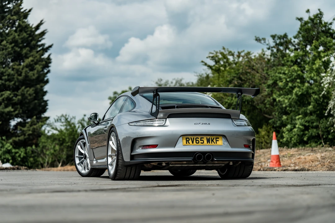 2015 Porsche 991 GT3 RS - Image 5 of 31