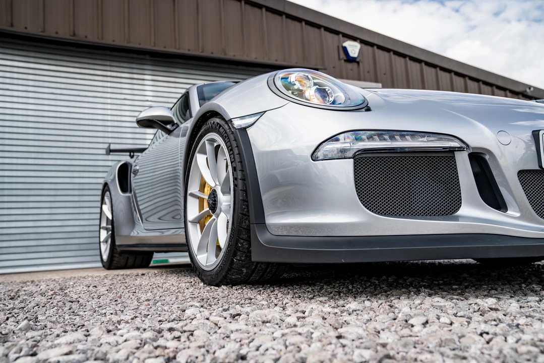 2015 Porsche 991 GT3 RS - Image 30 of 31
