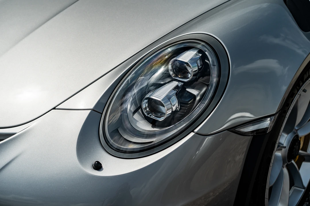 2015 Porsche 991 GT3 RS - Image 27 of 31