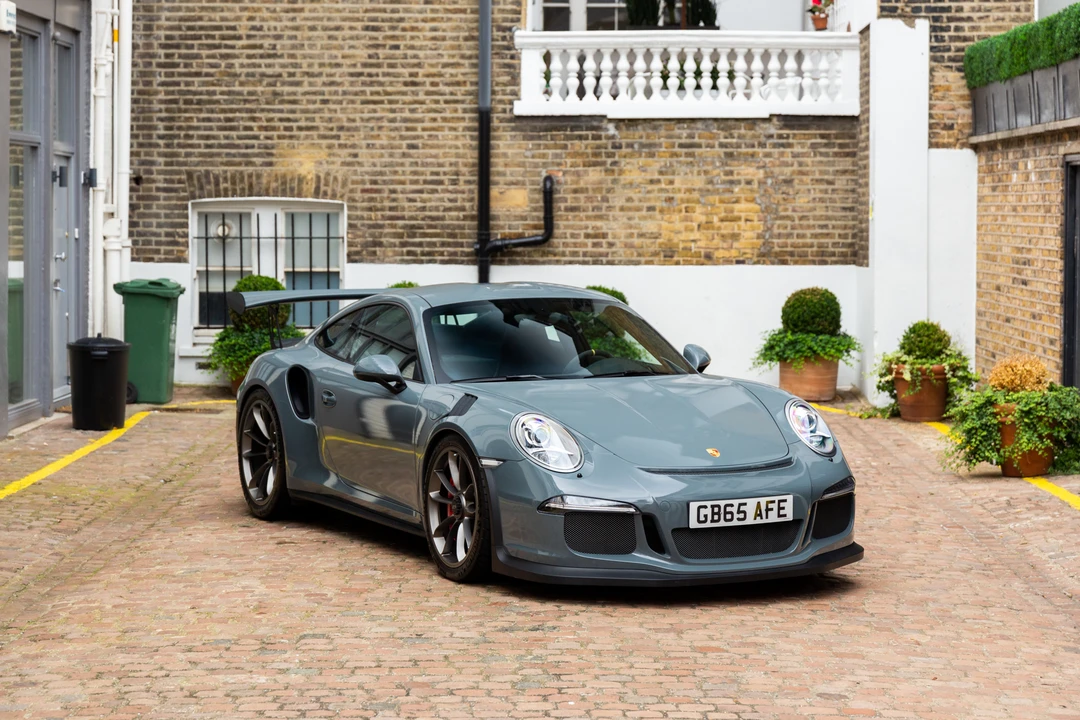 2015 Porsche 991 GT3 RS - Image 3 of 31
