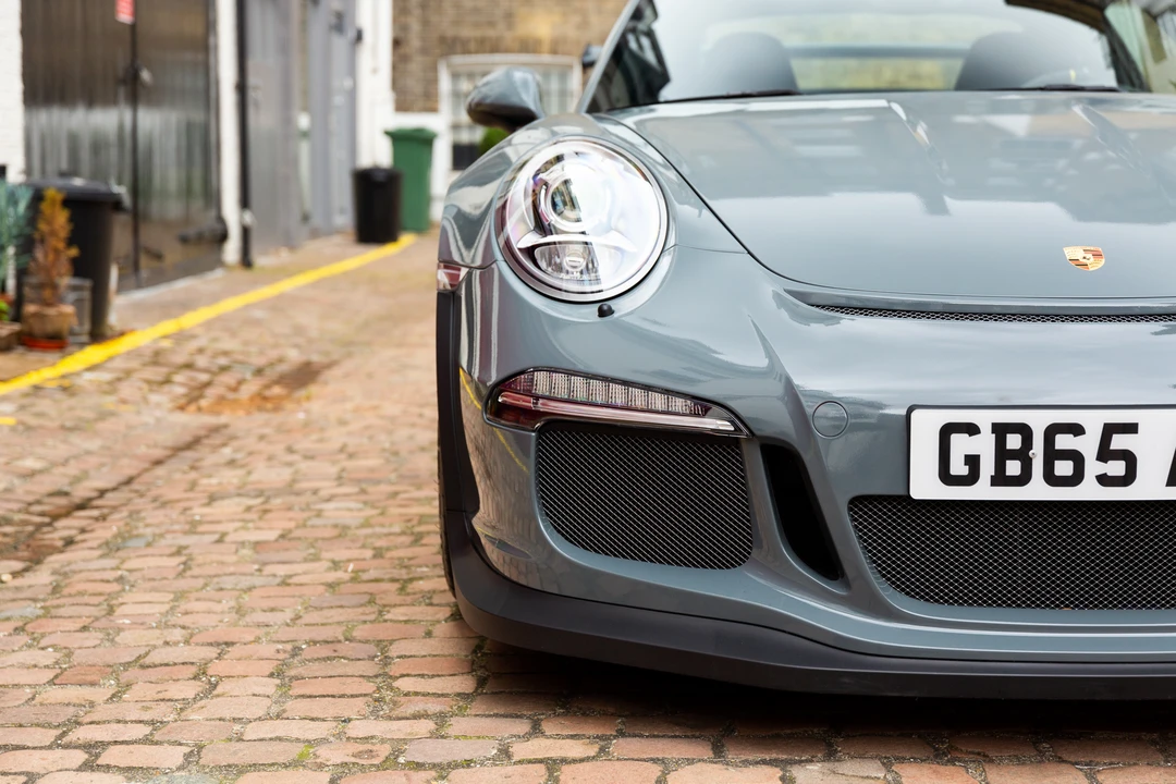 2015 Porsche 991 GT3 RS - Image 26 of 31