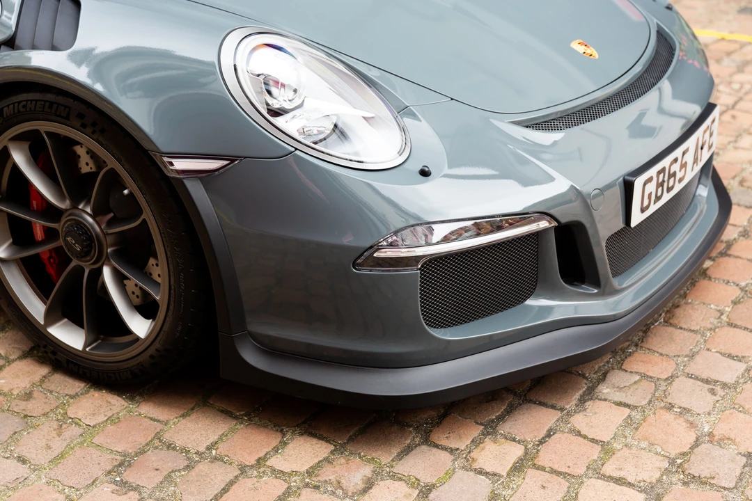 2015 Porsche 991 GT3 RS - Image 27 of 31