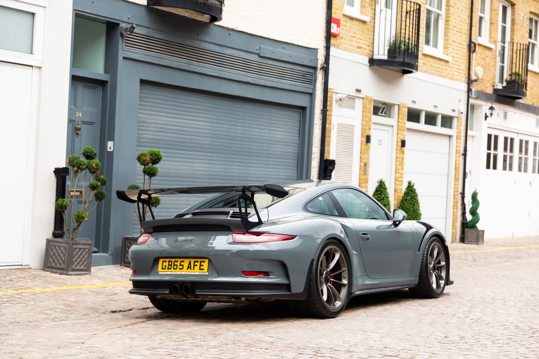 2015 Porsche 991 GT3 RS - Image 9 of 31