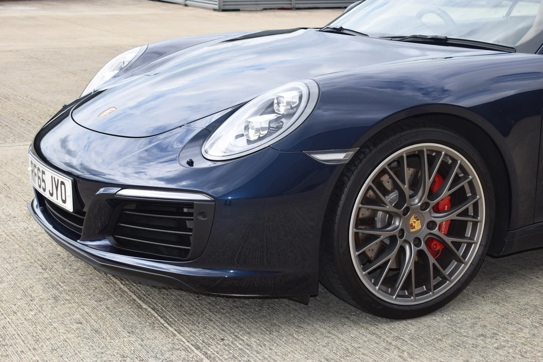 2015 Porsche 991 Carrera S - Image 18 of 31