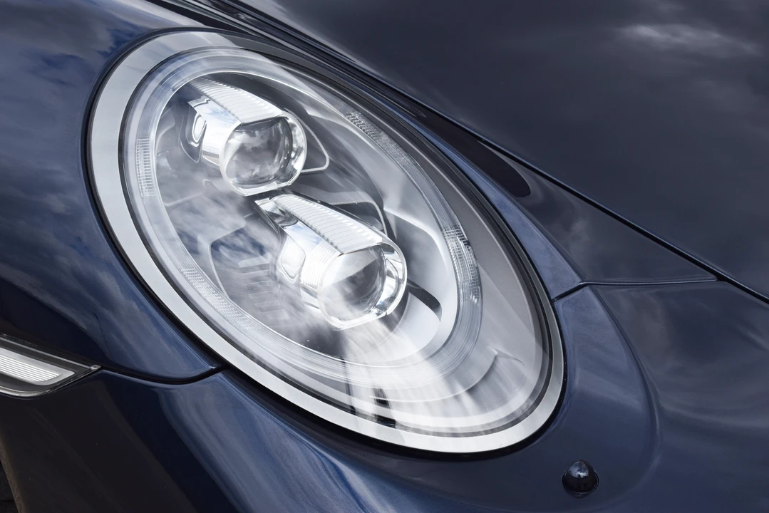 2015 Porsche 991 Carrera S - Image 20 of 31