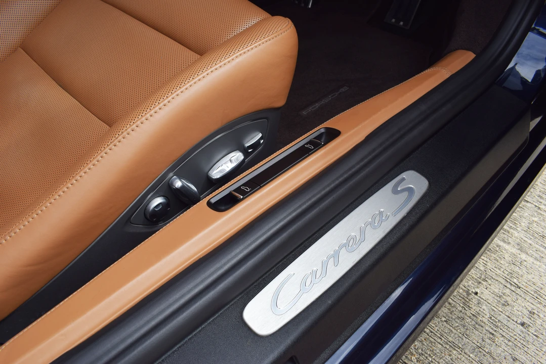 2015 Porsche 991 Carrera S - Image 29 of 31