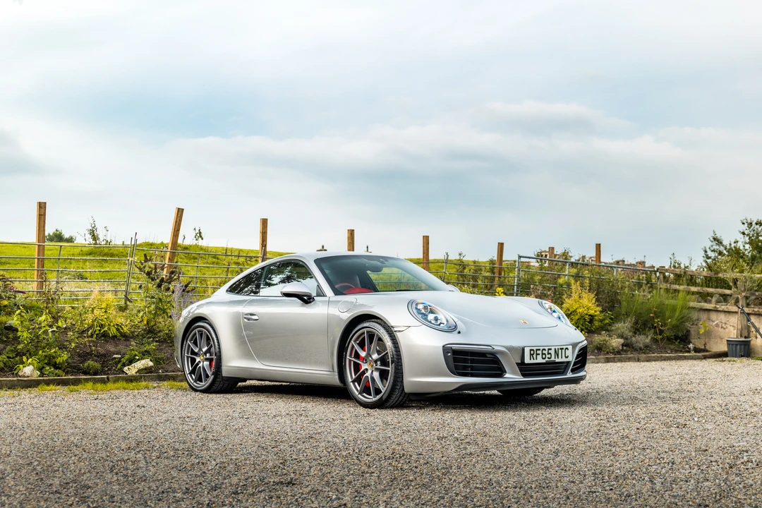 2015 Porsche 991 Carrera S - Image 12 of 31