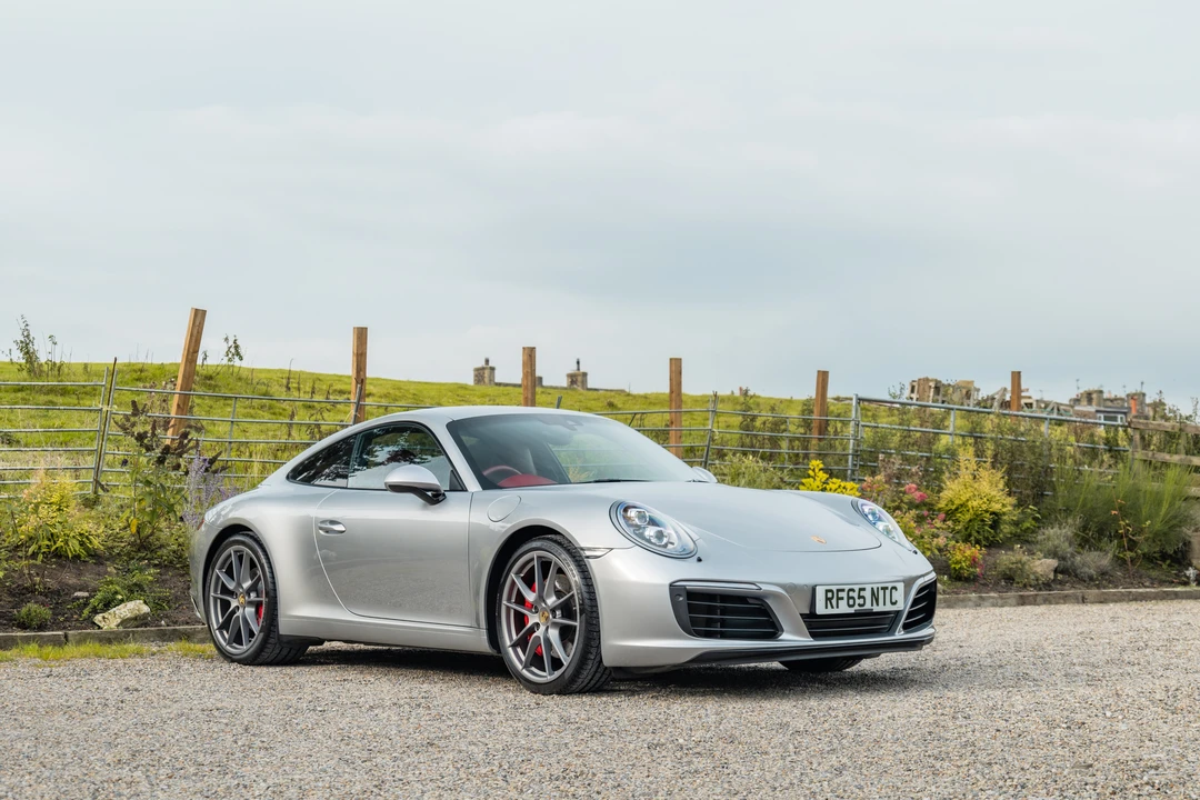 2015 Porsche 991 Carrera S - Image 4 of 31