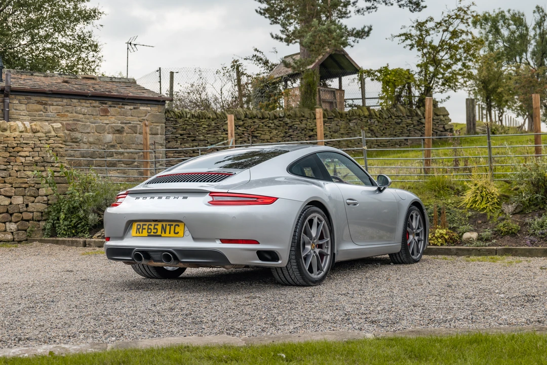 2015 Porsche 991 Carrera S - Image 6 of 31