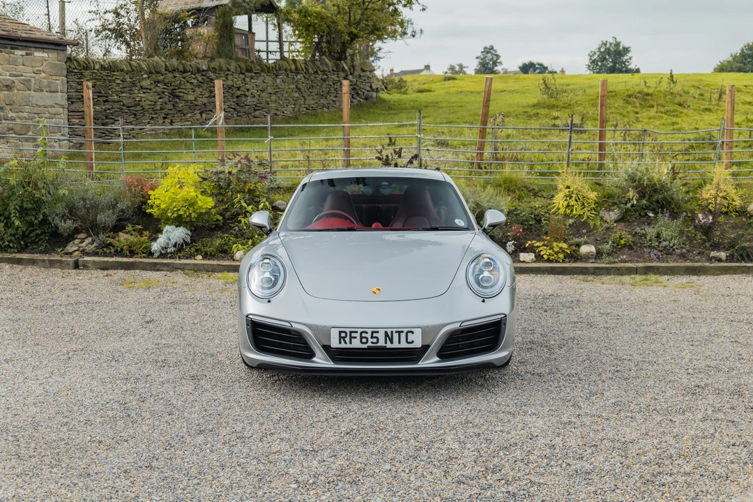 2015 Porsche 991 Carrera S - Image 11 of 31