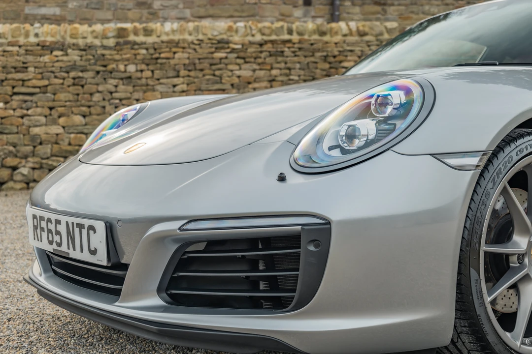 2015 Porsche 991 Carrera S - Image 18 of 31