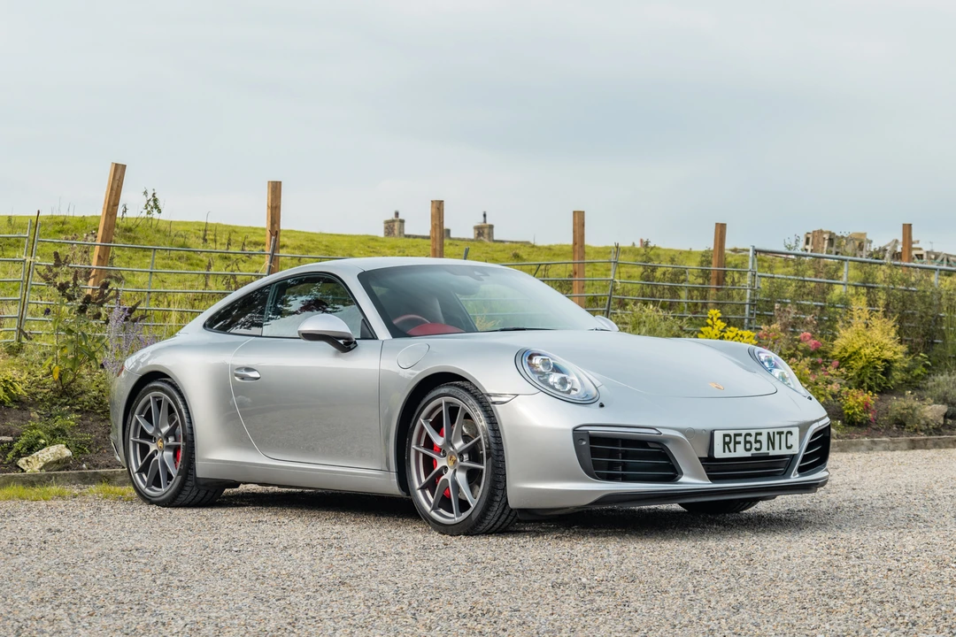 2015 Porsche 991 Carrera S - Image 2 of 31
