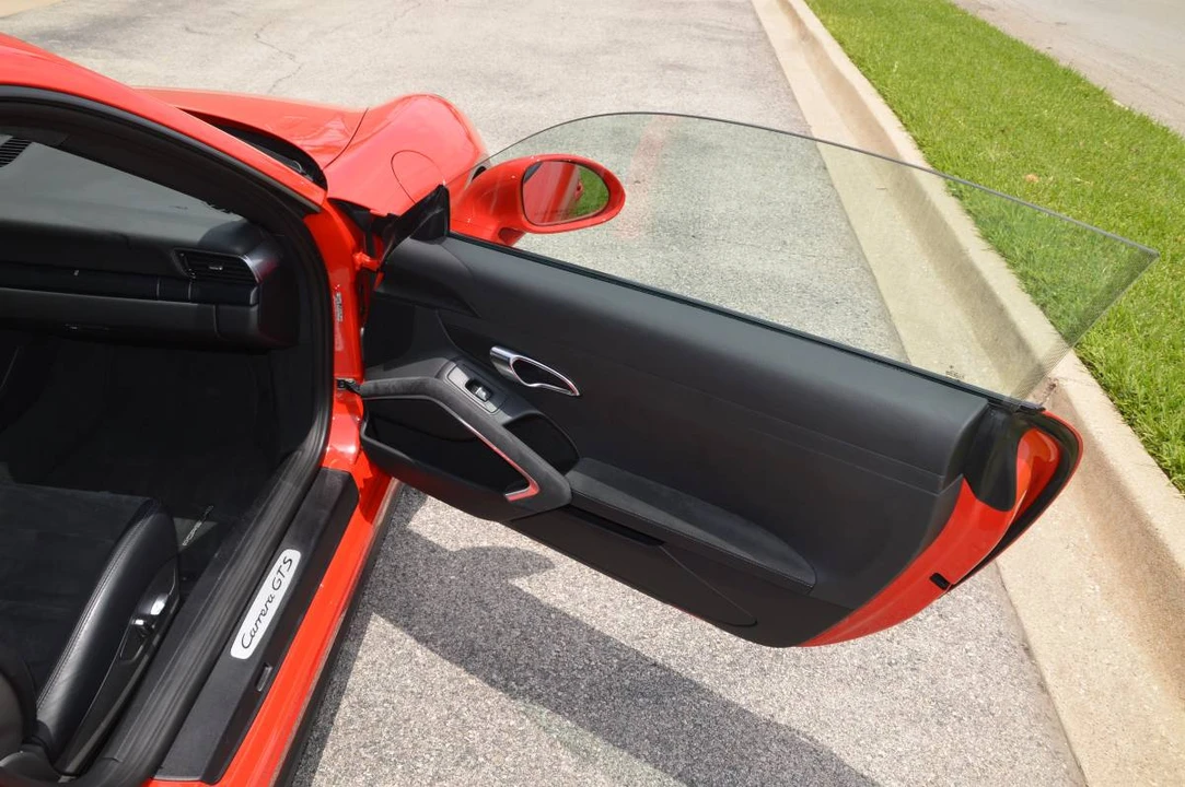 2015 Porsche 991 Carrera GTS - Image 12 of 24