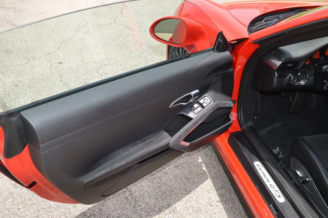 2015 Porsche 991 Carrera GTS - Image 9 of 24