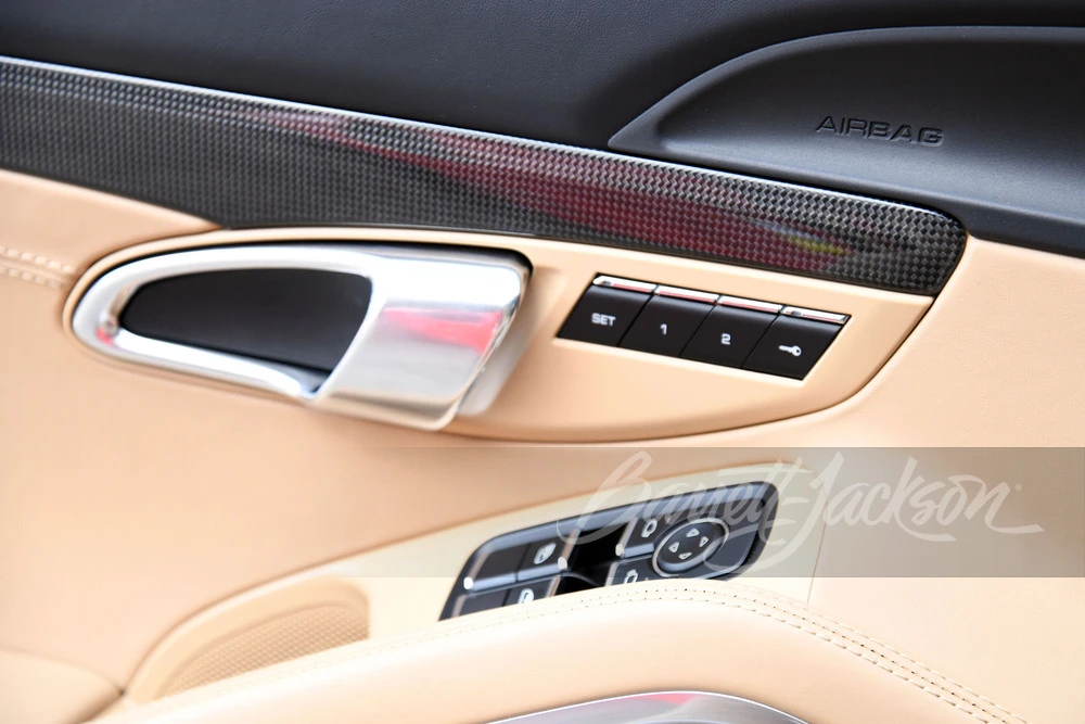 2015 Porsche 991 Turbo - Image 8 of 31