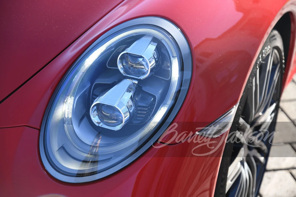 2015 Porsche 991 Turbo - Image 25 of 31