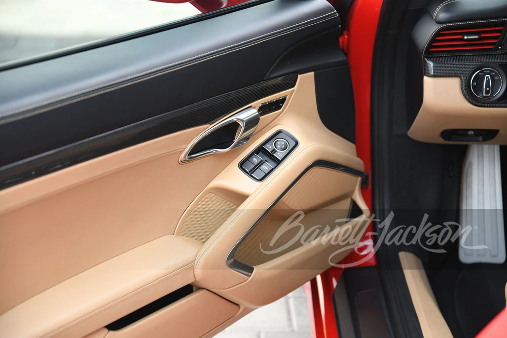 2015 Porsche 991 Turbo - Image 26 of 31