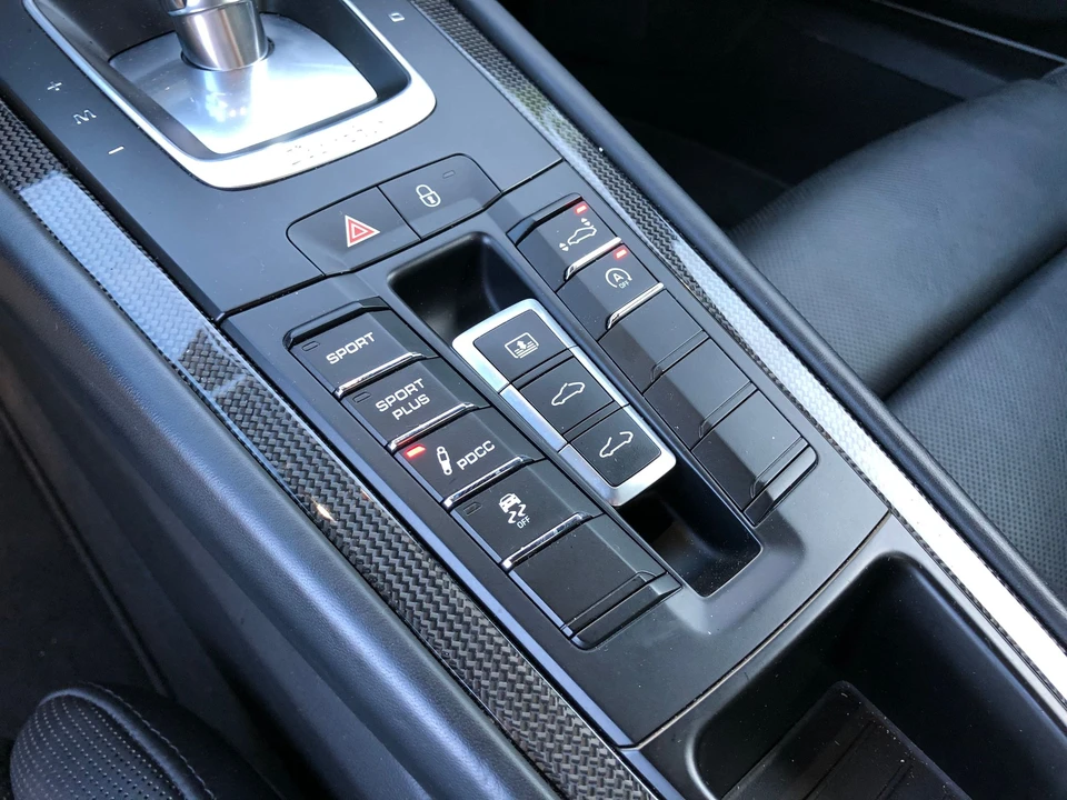 2015 Porsche 991 Turbo S - Image 18 of 24