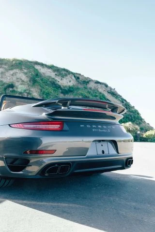2015 Porsche 911 - Image 6 of 23