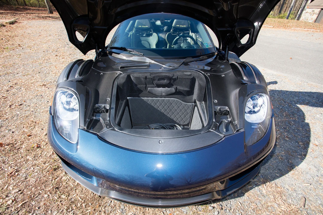 2015 Porsche 918 Spyder - Image 8 of 31