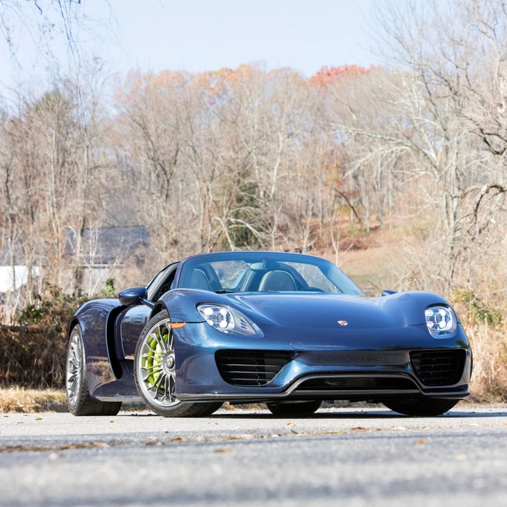 2015 Porsche 918 Spyder - Image 25 of 31