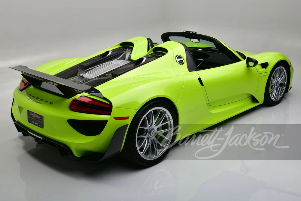 2015 Porsche 918 Spyder - Image 4 of 31