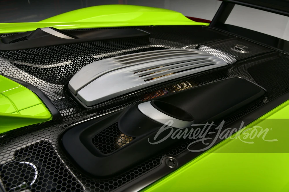 2015 Porsche 918 Spyder - Image 6 of 31
