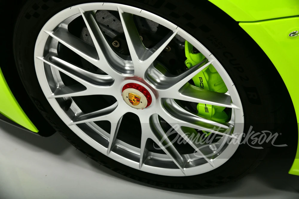 2015 Porsche 918 Spyder - Image 14 of 31