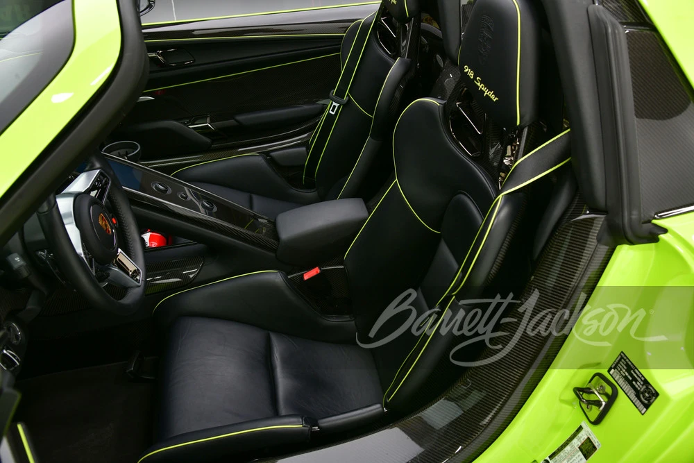 2015 Porsche 918 Spyder - Image 20 of 31