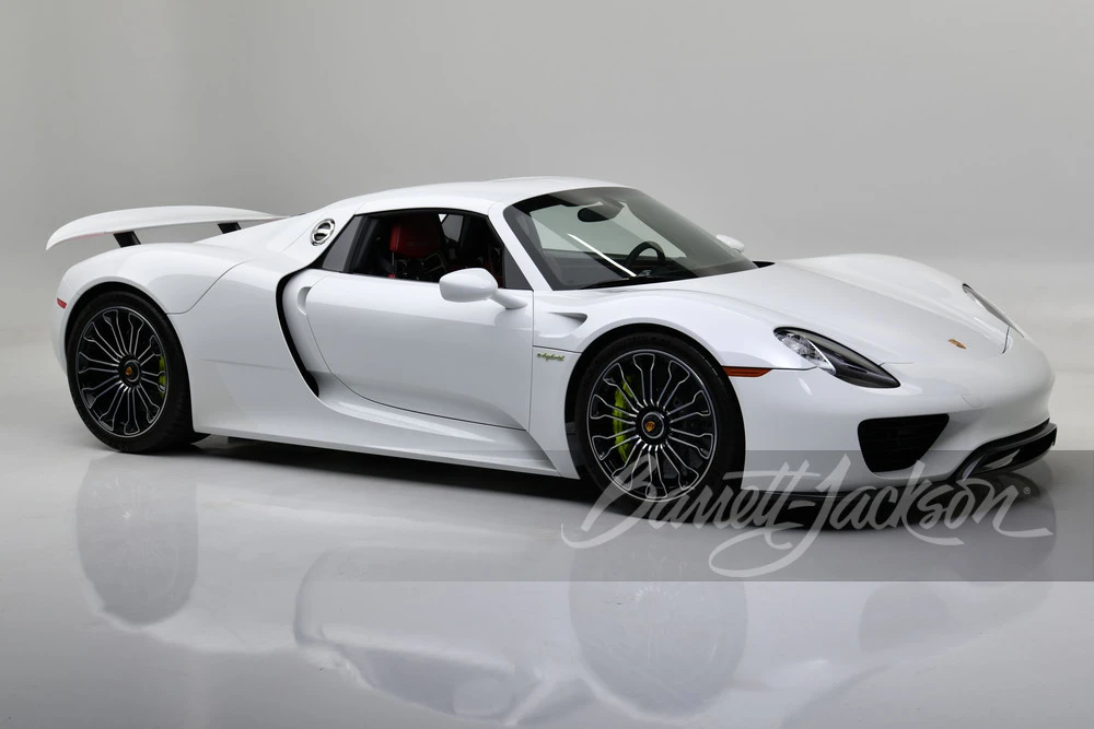 2015 Porsche 918 Spyder - Image 19 of 31