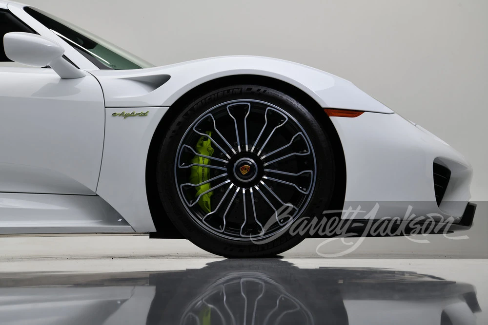 2015 Porsche 918 Spyder - Image 31 of 31
