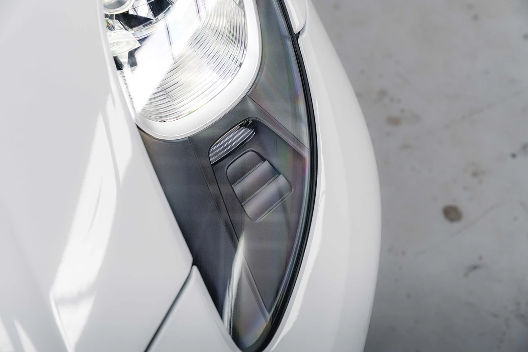 2015 Porsche 918 Spyder - Image 31 of 31