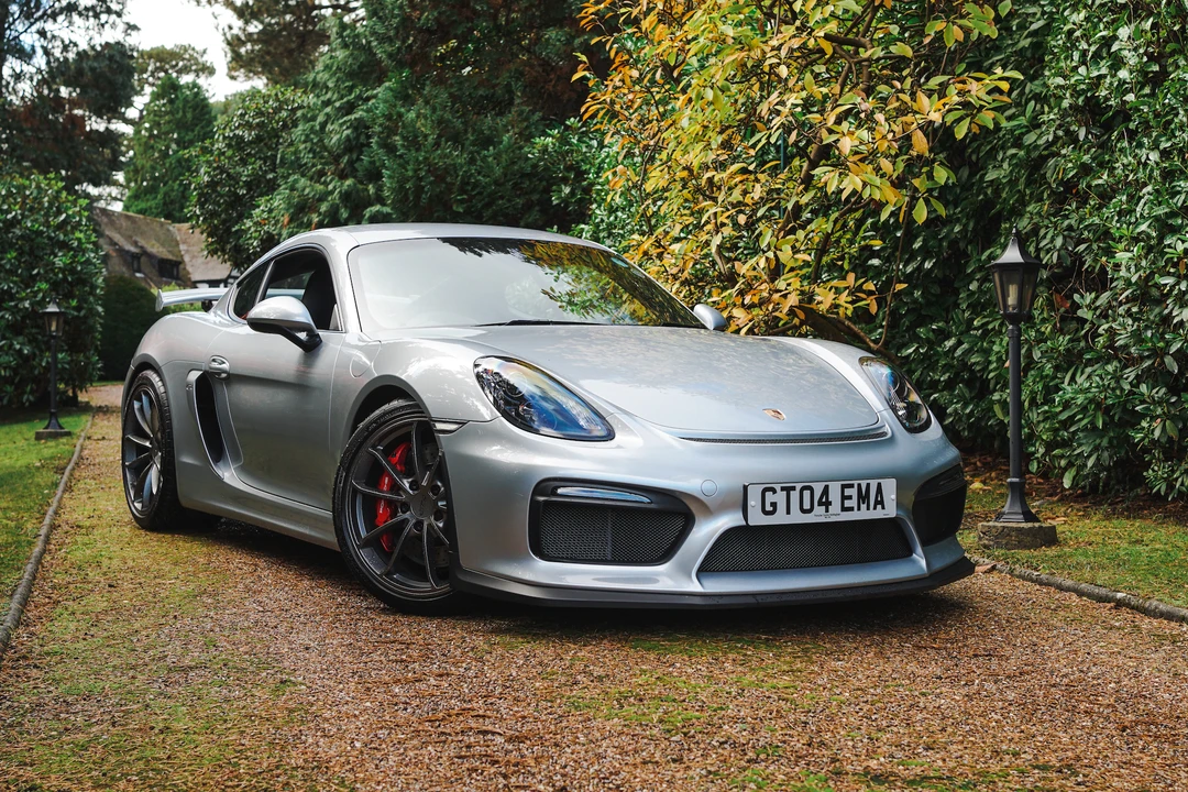 2015 Porsche 981 Cayman GT4 - Image 10 of 31