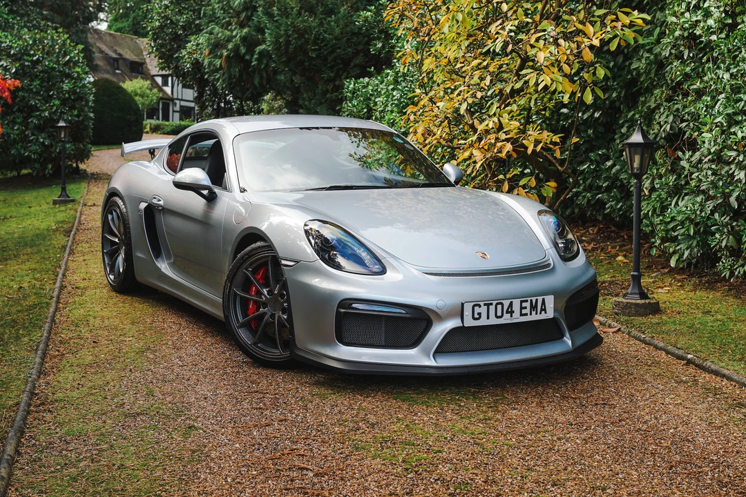 2015 Porsche 981 Cayman GT4 - Image 4 of 31