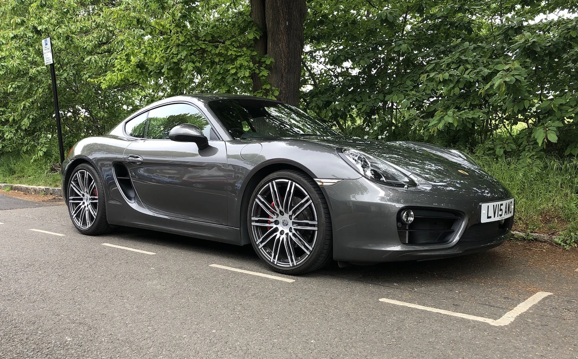 2015 Porsche 981 Cayman S - Image 2 of 31