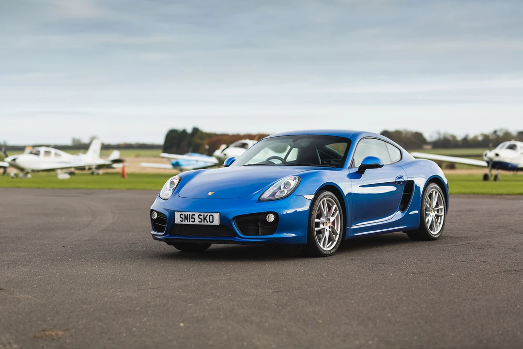 2015 Porsche 981 Cayman S - Image 11 of 31