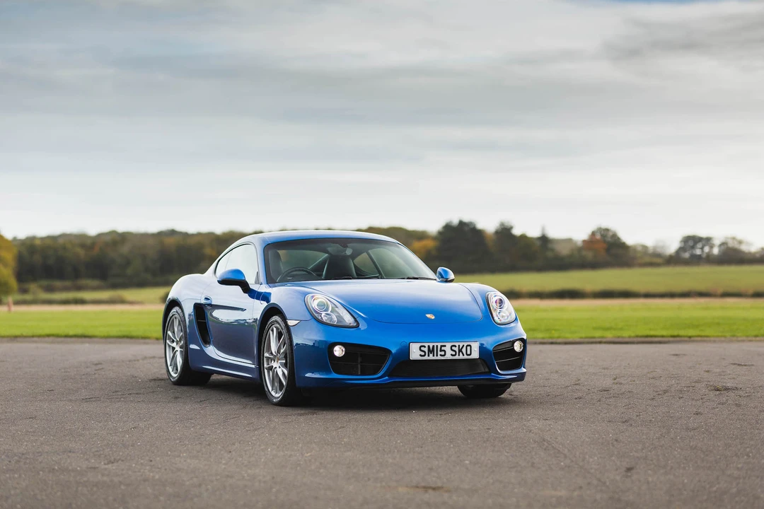 2015 Porsche 981 Cayman S - Image 10 of 31
