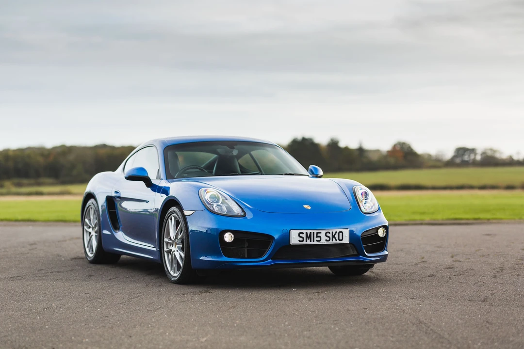 2015 Porsche 981 Cayman S - Image 12 of 31