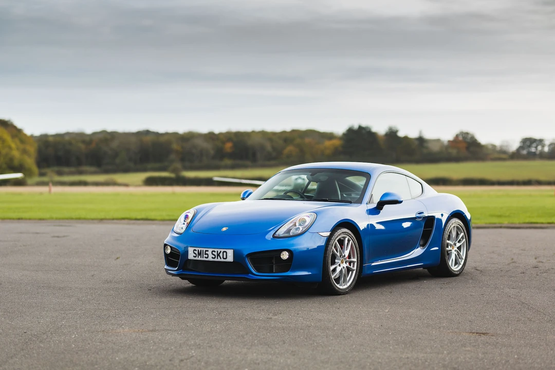 2015 Porsche 981 Cayman S - Image 14 of 31