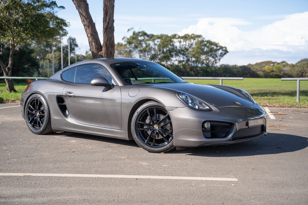 2015 Porsche 981 Cayman - Image 2 of 31