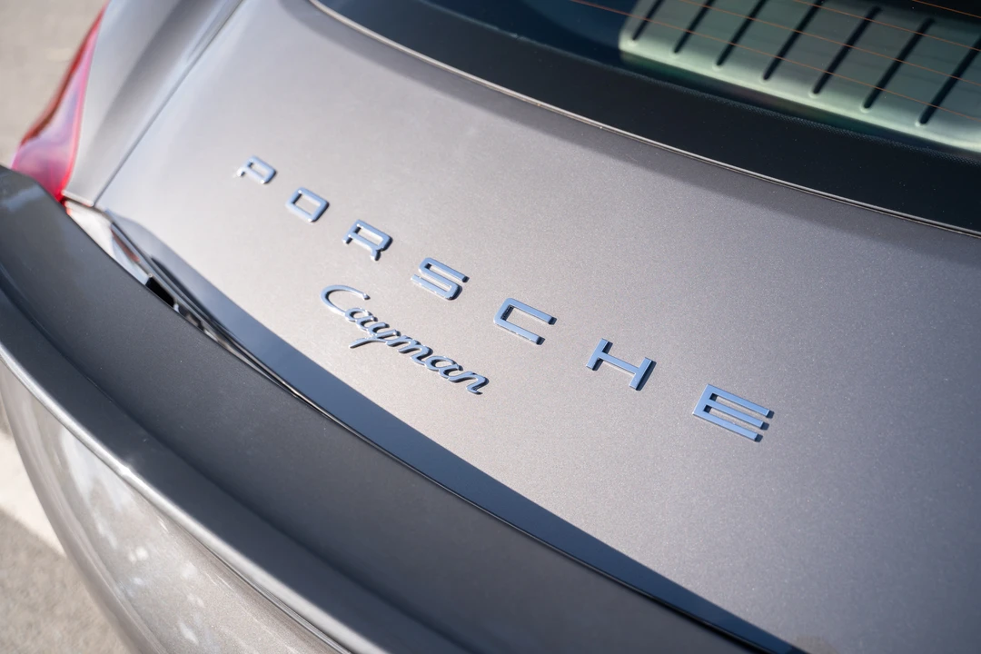 2015 Porsche 981 Cayman - Image 30 of 31