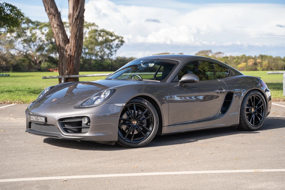 2015 Porsche 981 Cayman - Image 4 of 31