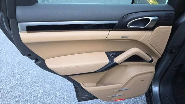 2015 Porsche 958 Cayenne Diesel - Image 12 of 21